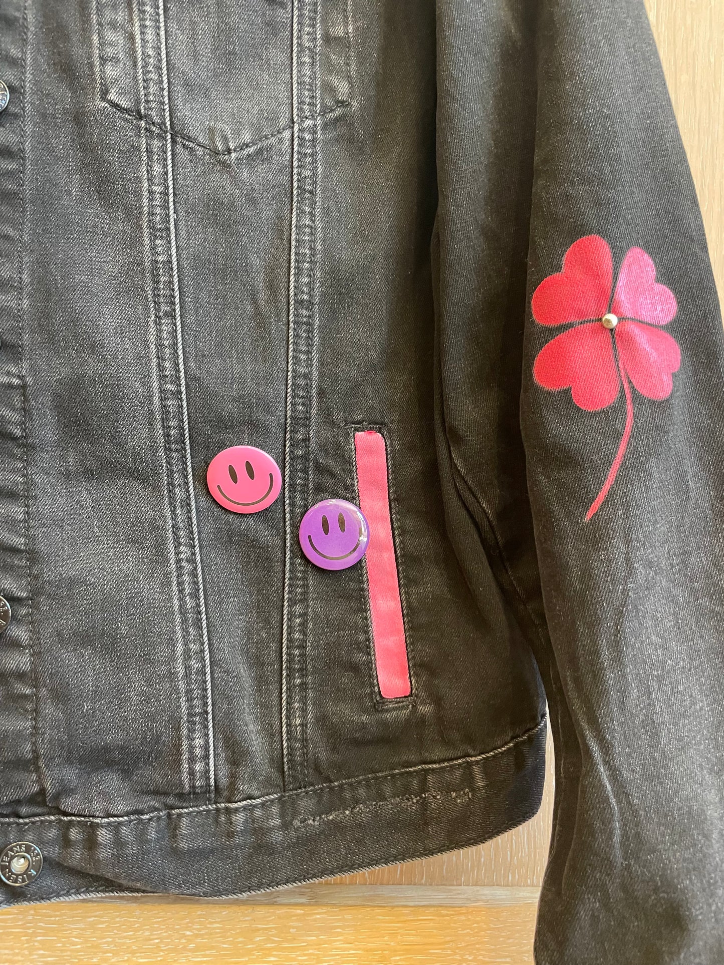 LUCKIEST GIRL ♥ Everything works out for me! - Hand painted jacket
