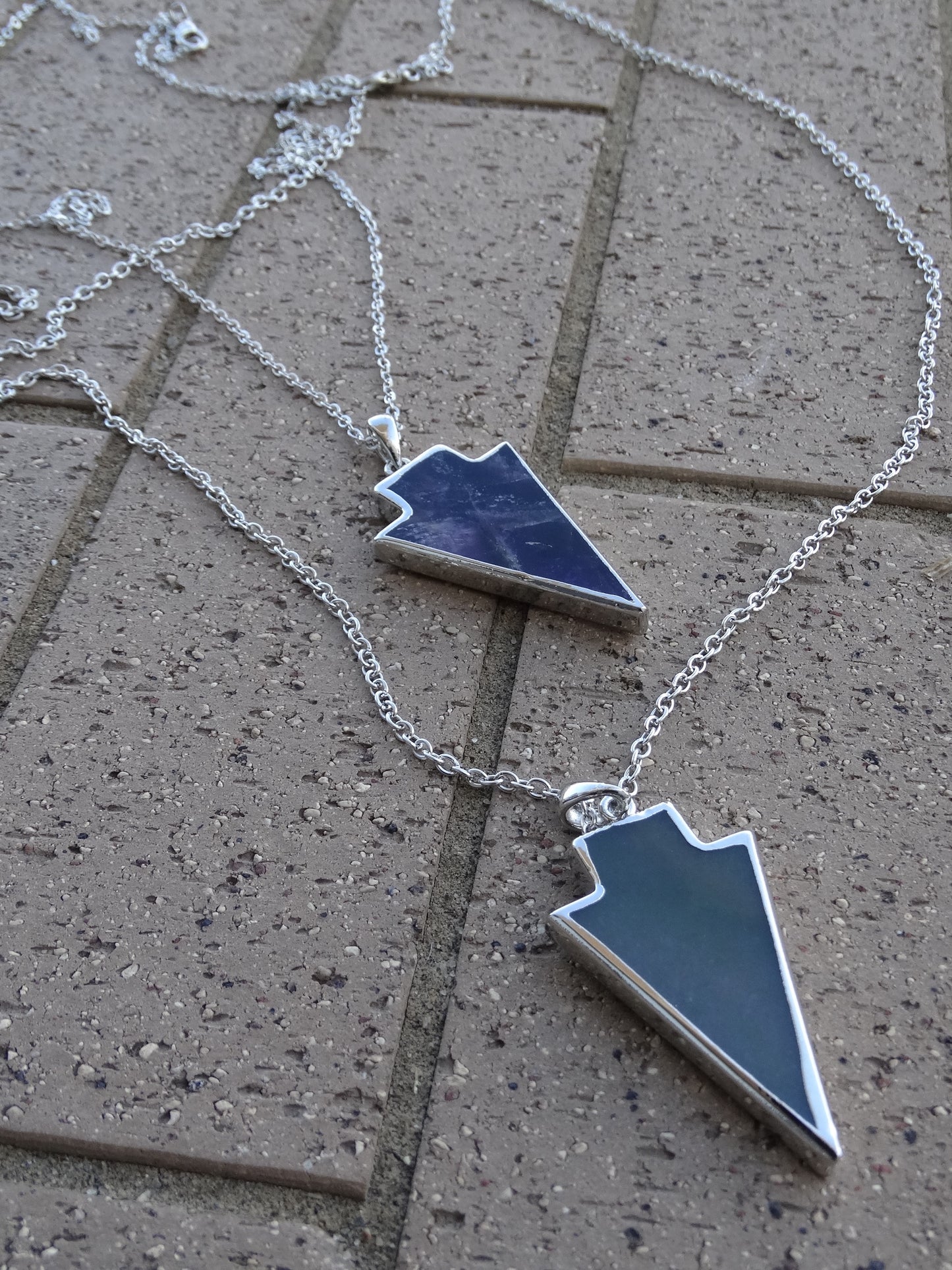 Arrow Pendant Necklace - Olive