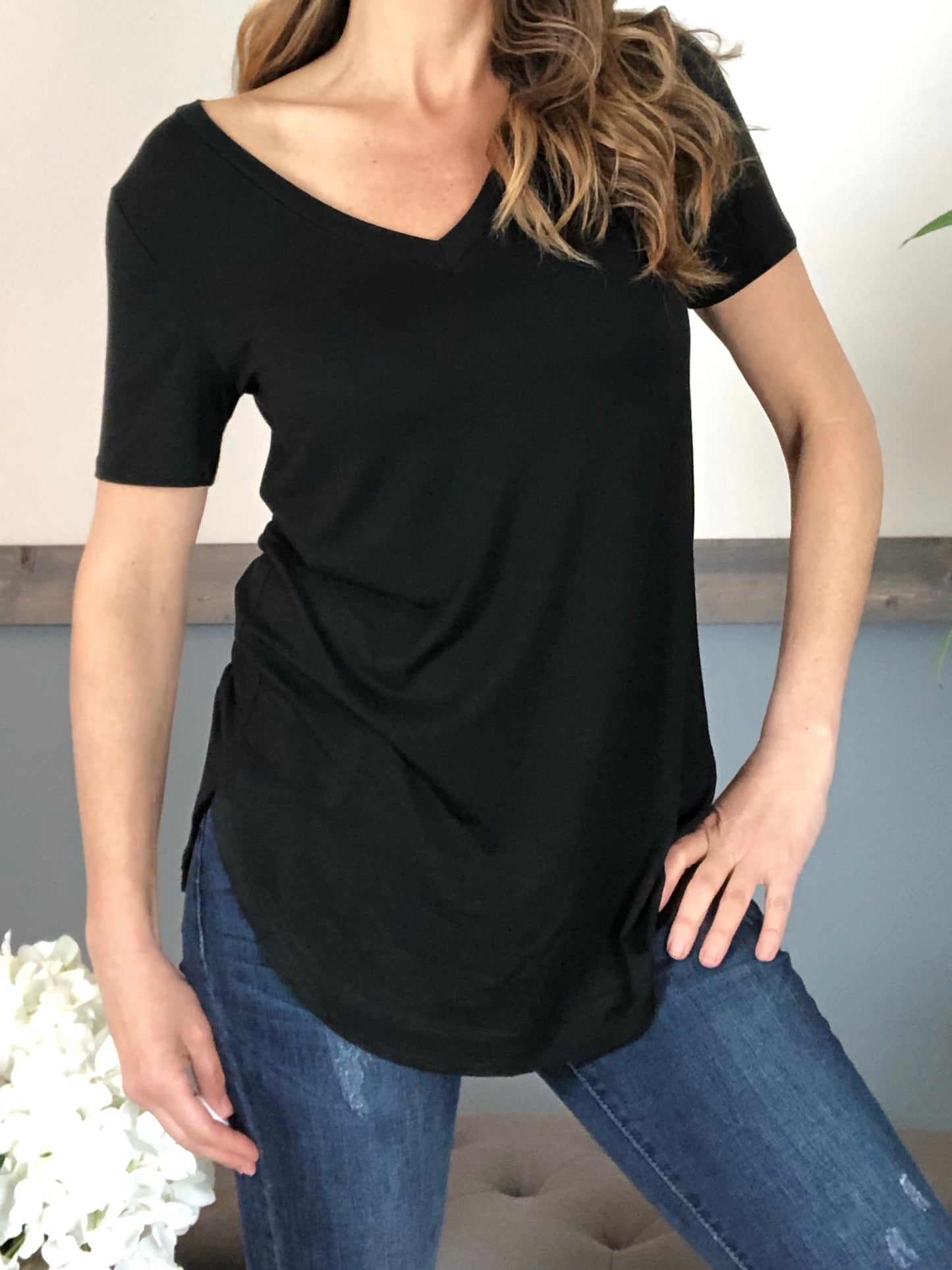 BEST Tunic Tee - Black (Final Sale)