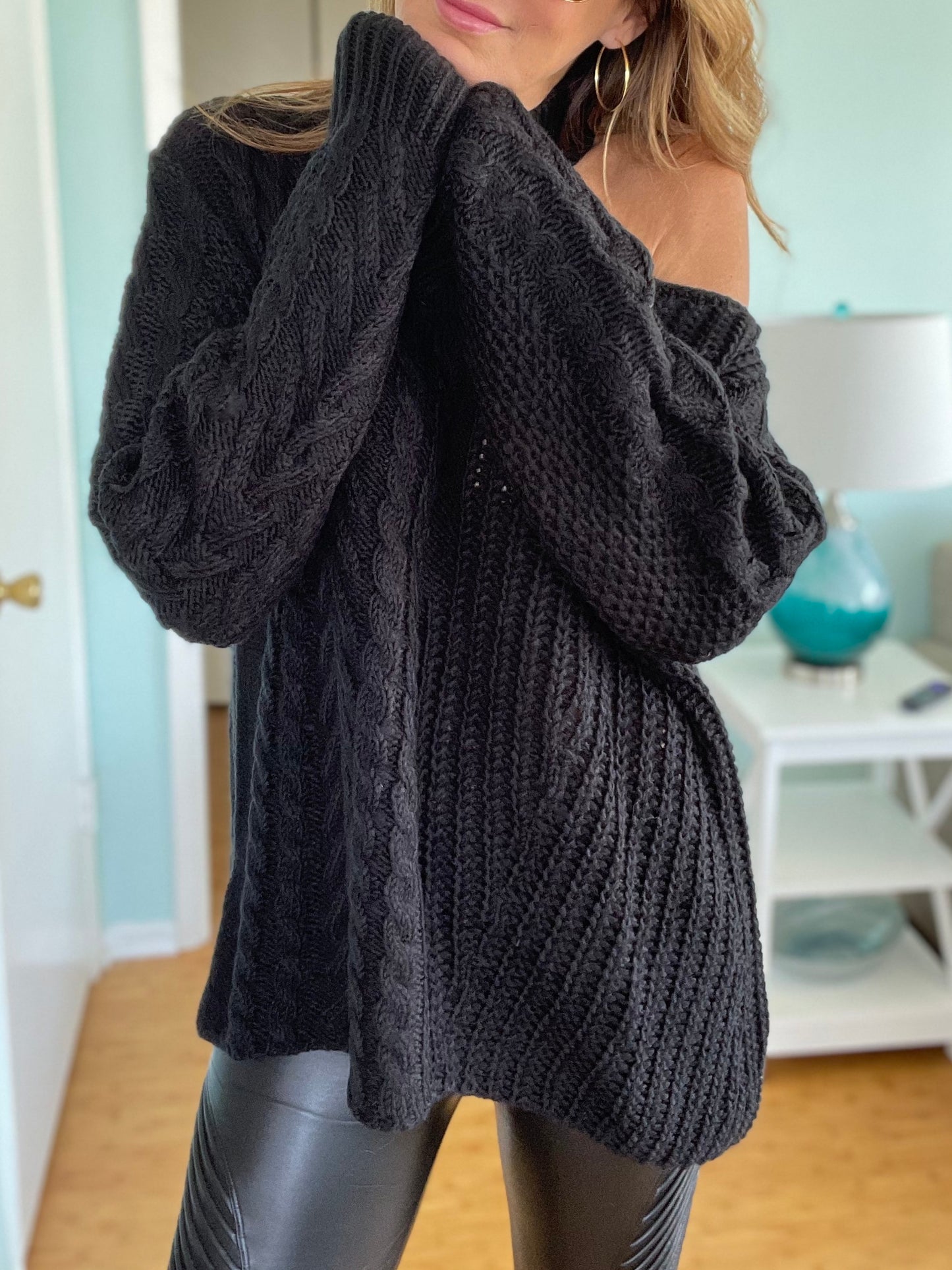 ELLISTON Sweater - Black (Final Sale)