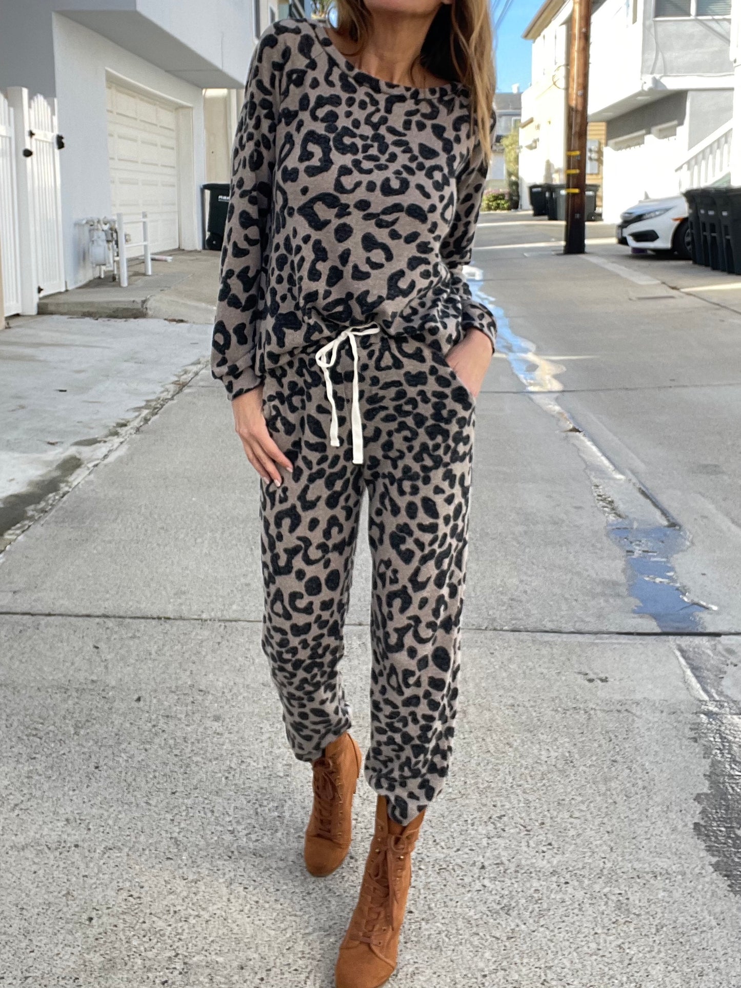 LA-LA-LEOPARD Joggers (Final Sale)