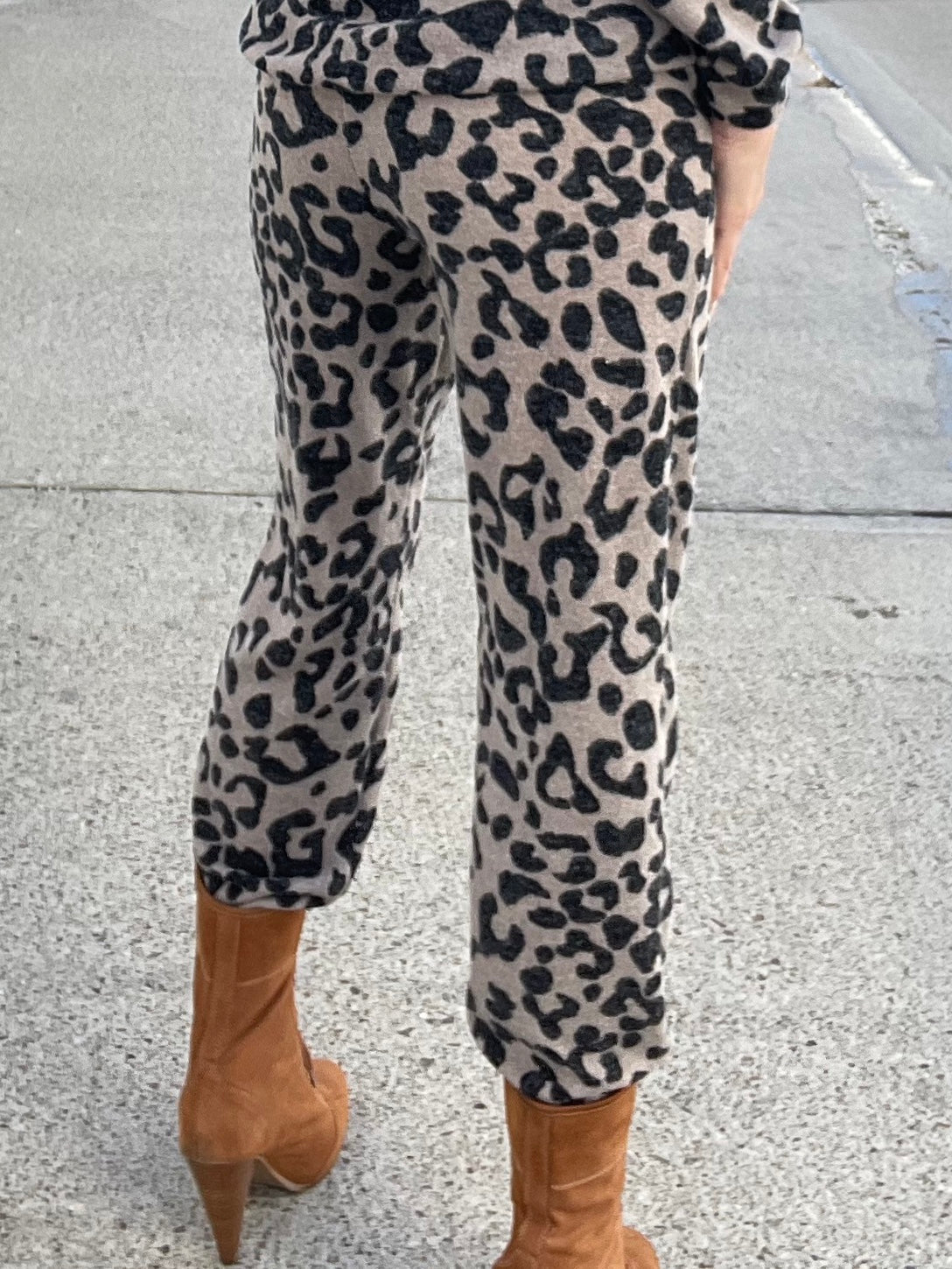 LA-LA-LEOPARD Joggers (Final Sale)