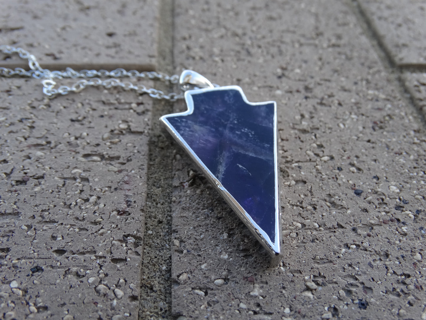 Arrow Pendant Necklace - Amethyst